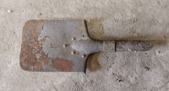 Лопатка. Клепанная. Крепкая