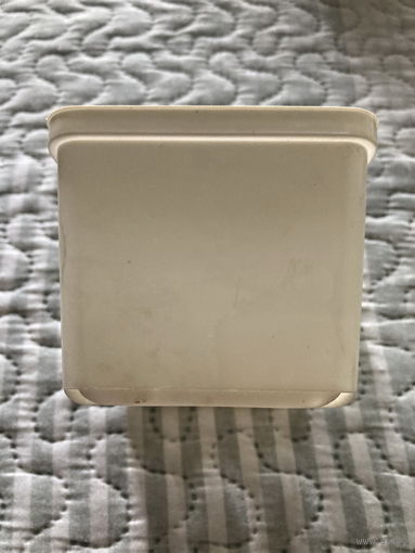 Горшки пластиковые 9х9х7,5 см 16 шт