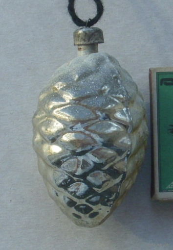 Ёлочная игрушка. Шишка. Э-38.