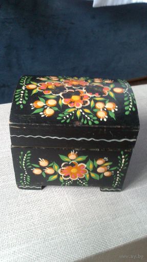 Шкатулка