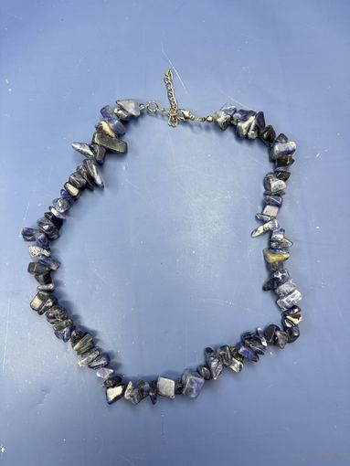 Бусы камень