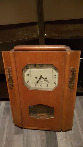 Часы ОЧЗ Янтарь подвесные