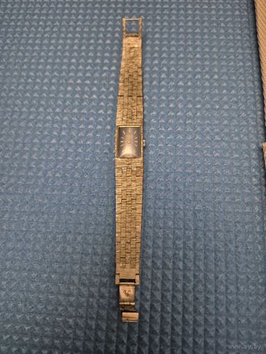 Винтажные часы AURA. Swiss. С 1 рубля