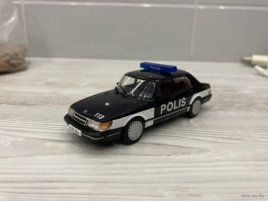 1/43 Saab 900 Turbo