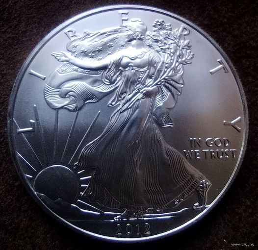 Унция серебра. Доллар США 2012. Шагающая Свобода