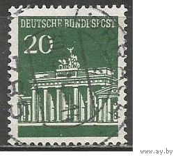 ФРГ. Бранденбургские ворота. Берлин. 1966г. Mi#507.