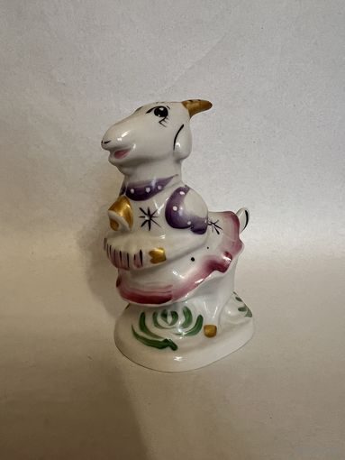 Коза фарфор ДФЗ