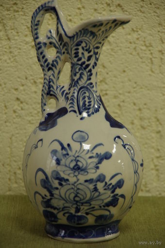 Кувшин фарфоровый 22,5 см ( целый )