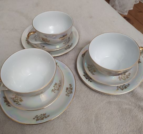 ГДР. Комплект чашка, розетка и блюдце для чая, кофе. Мадонна