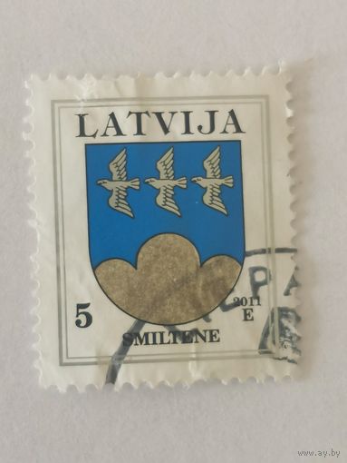 Марка из серии "Гербы" - герб Смилтене с надпечаткой 2011