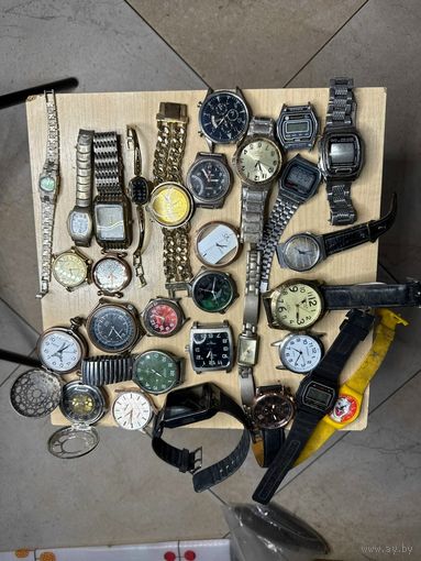 Часы разные, работоспособность неизвестна