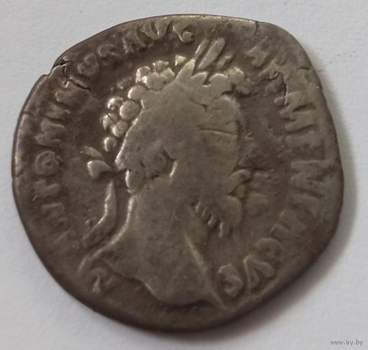 17 римская империя . Антоний Пий серебро денарий