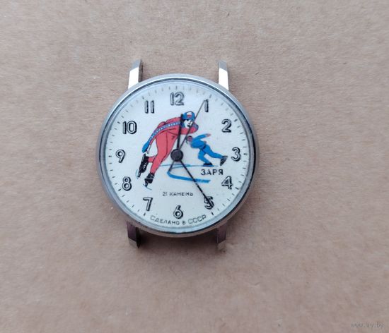 Часы юношеские ЗАРЯ (маятник живой), без МЦ!!