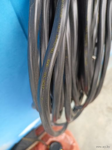 Кабель АВВГ-4х4 с алюминиевой жилой новый остаток около 25 метров