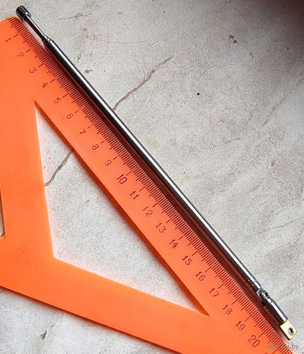 Антенна телескопическая. Длина 60 см. Антена