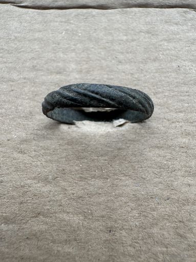 Кольцо старинное 2