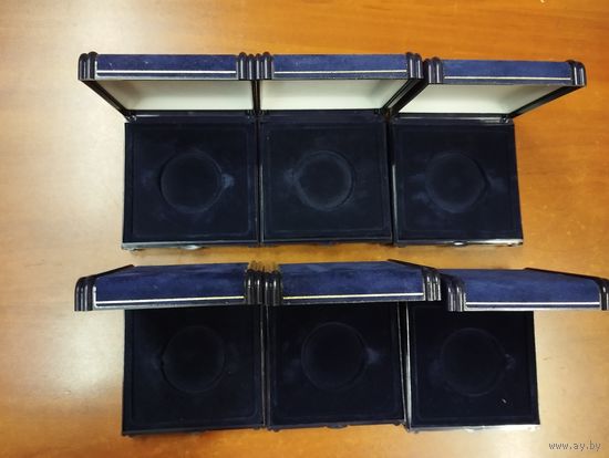 Футляр, коробка, от первых монет НБРБ. 6 штук. Цена за всё.