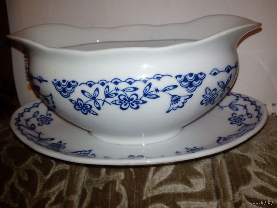 Соусник ГЕРМАНИЯ ПРОШЛЫЙ ВЕК