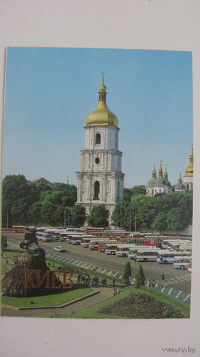 Памятник    Киев Б. Хмельницкий