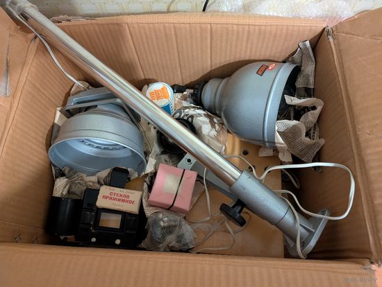 Фотоувеличитель Искра