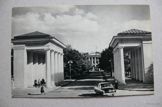 Мазелев Р.(фото), Ленинград. Смольный; 1968, чистая.