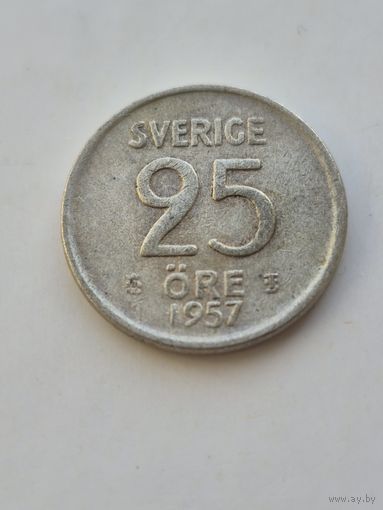 25 эре 1957 года Швеция. Серебро 400. Монета не чищена. 45378