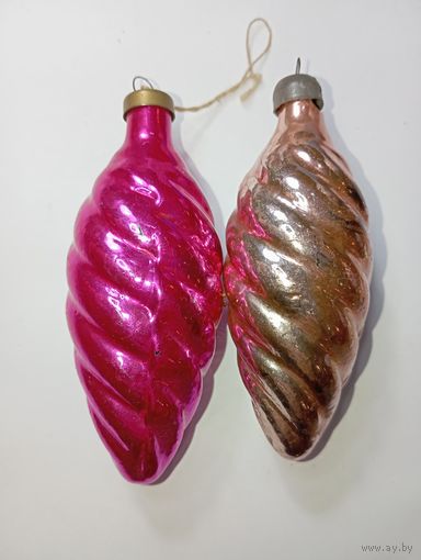 Ёлочная игрушки - шишки . СССР . С рубля