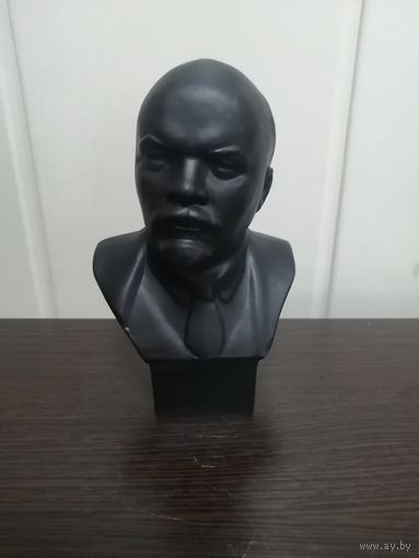 Бюст ВИ Ленин. 14см.