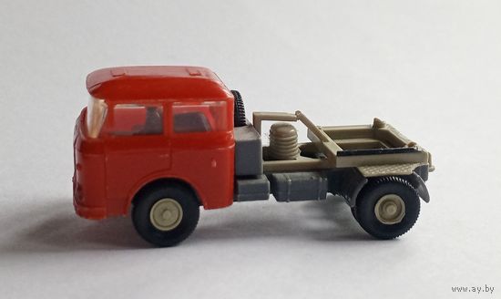 Машинка Skoda. ГДР.