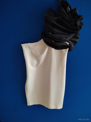 Платье RIVER ISLAND кремовое р. 46-48 М