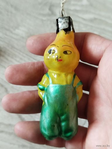 Редкая ёлочная игрушка,чипполино ,с рубля