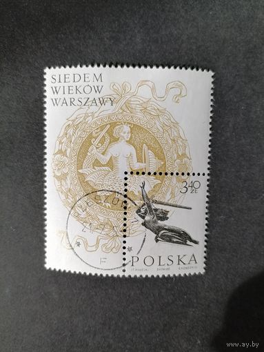 Польша 1965 Блок Mi.37 с маркой "Семь веков Варшаве" (гашение с клеем имеется наклейка) марка Mi.1605 каталог 0.90 евро
