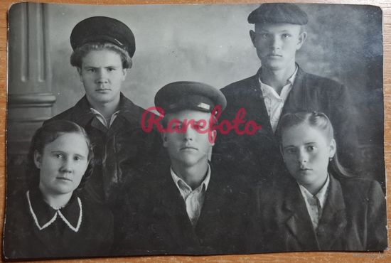 1930-е Друзья-товарищи студийное фото типаже ретро