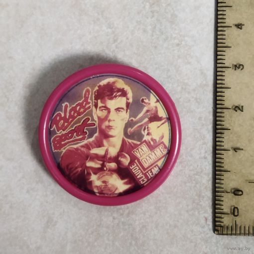 Кооперативный значок из СССР. VAN DAMME.