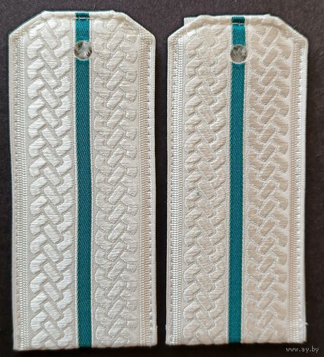 Погоны белые (таможня, 1 полоска, тип 2, 115x50 мм)