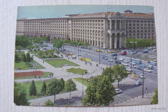 Киев. Площадь Калинина; 1971, чистая, ДМПК (почтамт).