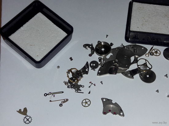 Запчасти к часам СССР с коробочкой