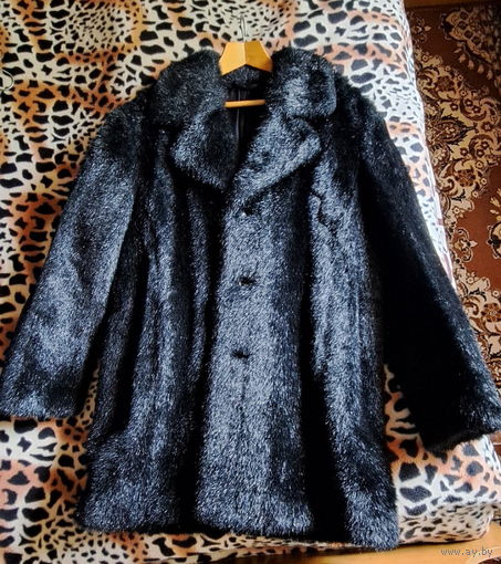 Полушубок мужской черный, новый, р.52 (р.176-104-94)