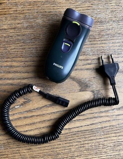Бритва с тримером Philips Philishave HQ 441