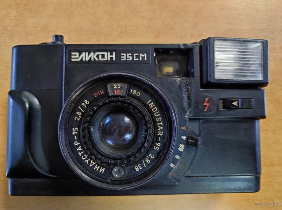 Фотоаппарат ЭЛИКОН 35СМ
