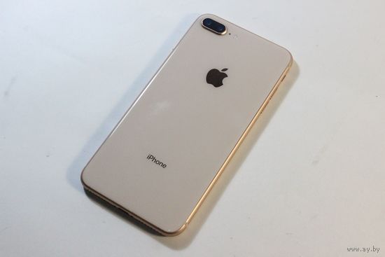 Телефон Apple iPhone 8 Plus 256GB (золотистый)
