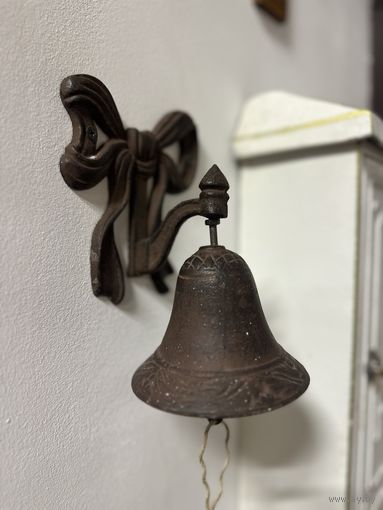 Старинный чугунный колокольчик, Европа, много лотов с рубля