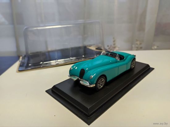 Jaguar XK120 Roadster 1:43 машинка металлическая ягуар модель автомобиля коллекционная