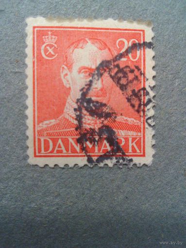 Дания. Стандарт. 1942г. гашеная
