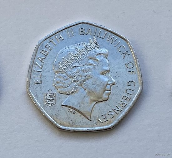 50 пенсов 2012г. Гернси.