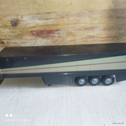 Втнтаж.Полуприцеп"Mercedes-Benz ".NZG.1:43.