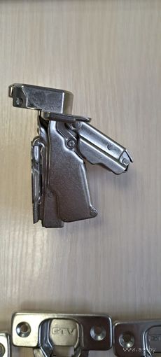 Петля с доводчиком GTV (Польша) +90 градусов