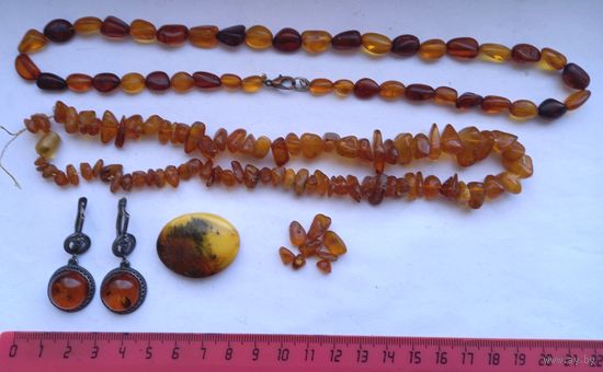 Винтажные изделия из янтаря