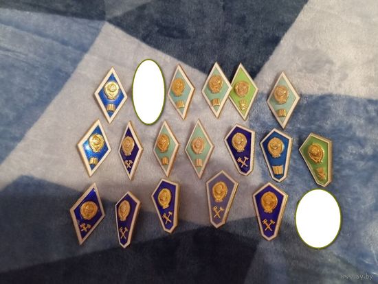 Значки Учебные заведения    Цена за один