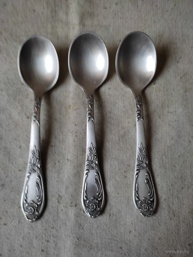 Ложки, ложечки малые, мельхиор, 3 шт., СССР. См. описание.